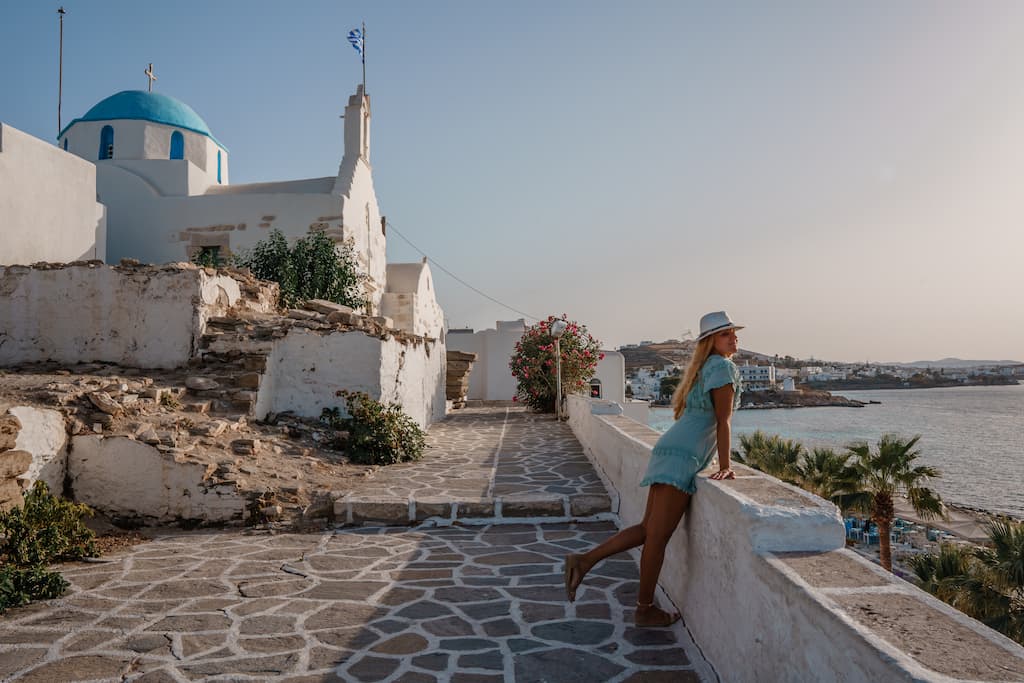 renting a car in paros 