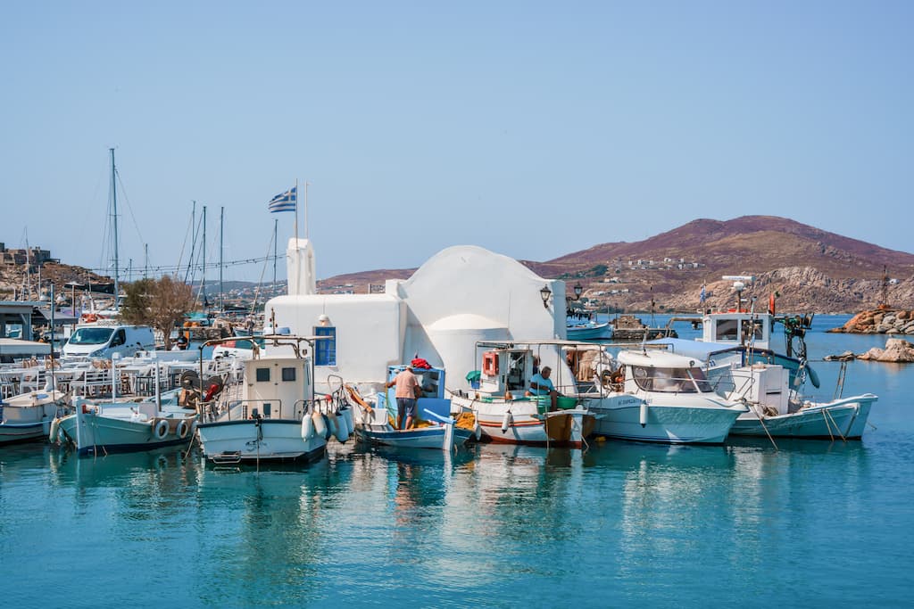 car renting paros